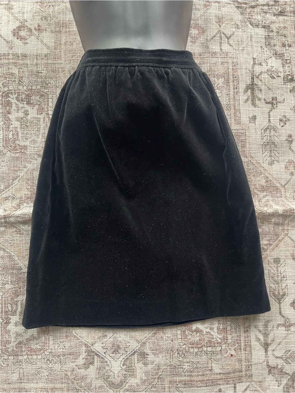 Saint Laurent Rive Gauche 90’s Vintage Black Velvet A-Line Skirt